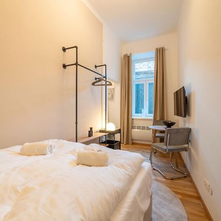 Josef'S Home I Urban Living I Premium Apartment 01 Wina Bagian luar foto