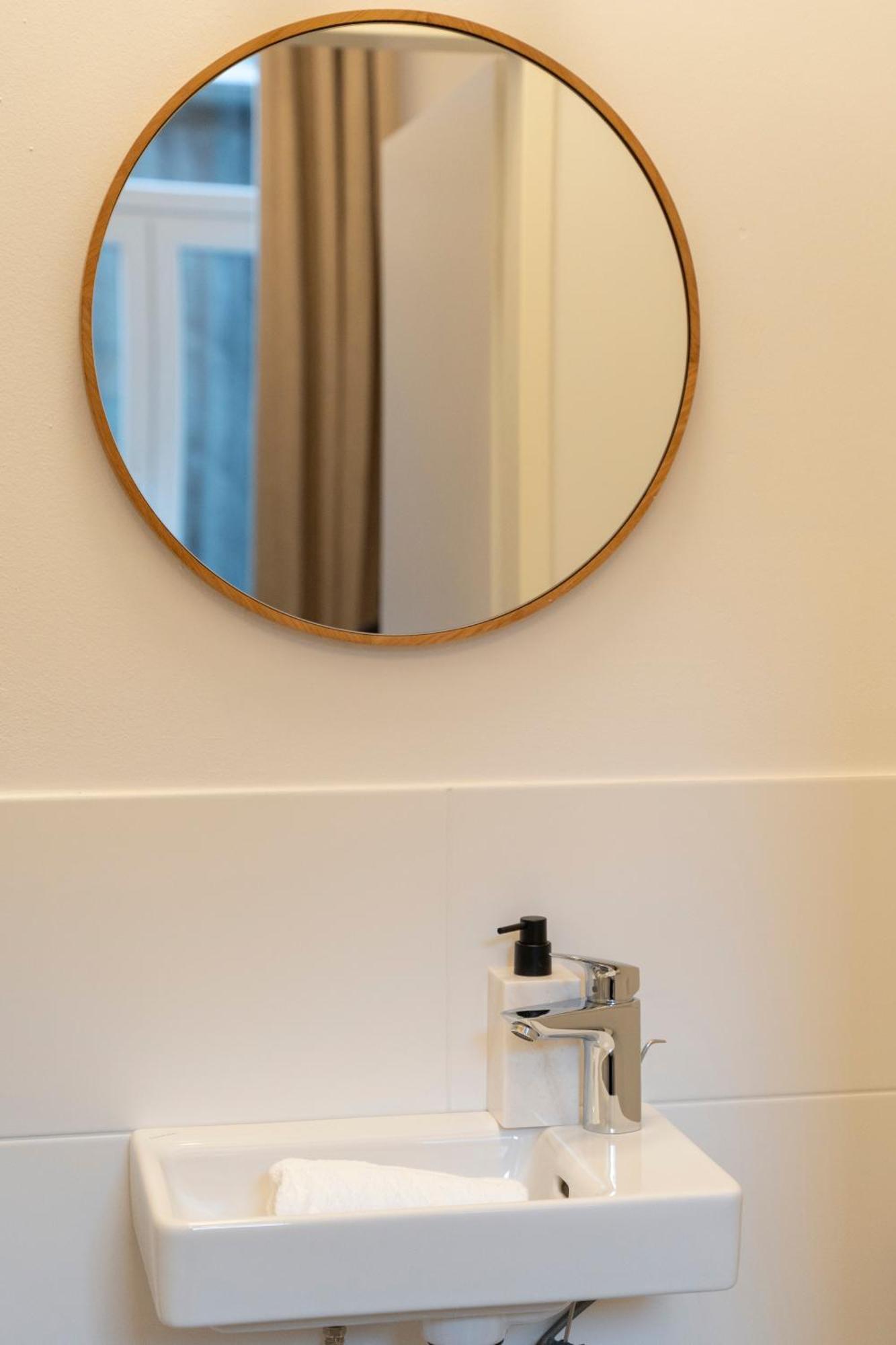 Josef'S Home I Urban Living I Premium Apartment 01 Wina Bagian luar foto